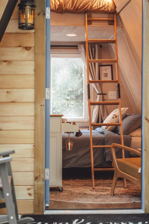 Blue Brambler Glamping A-Frame Apartman Rockbridge Kültér fotó