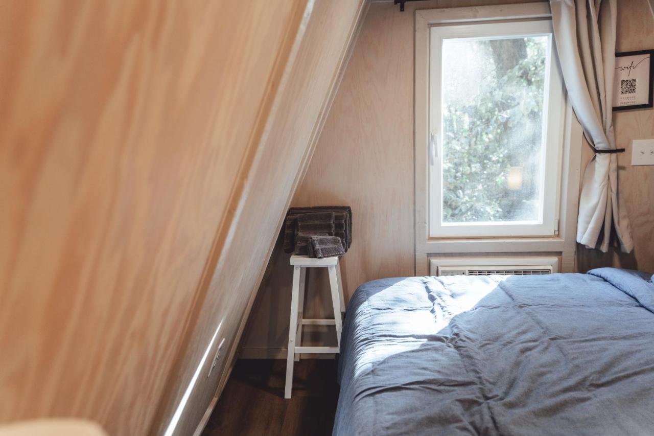 Blue Brambler Glamping A-Frame Apartman Rockbridge Kültér fotó