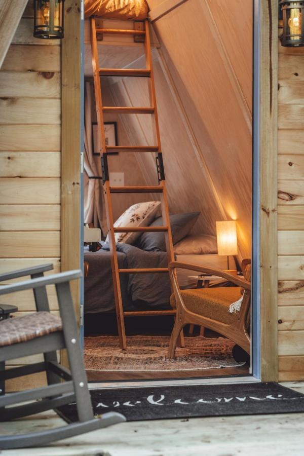 Blue Brambler Glamping A-Frame Apartman Rockbridge Kültér fotó