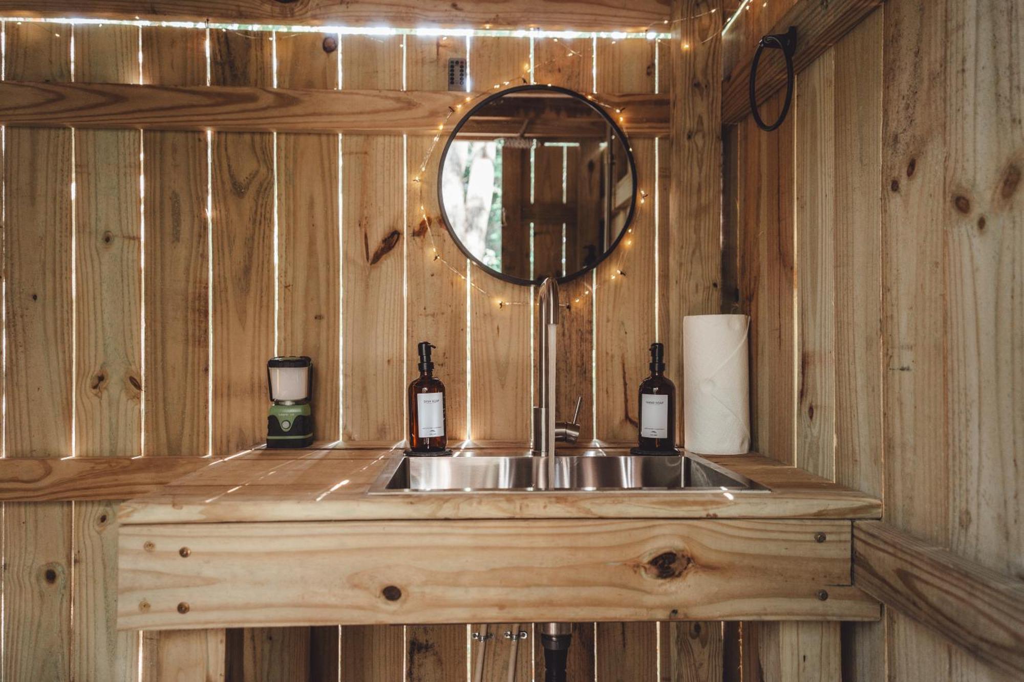 Blue Brambler Glamping A-Frame Apartman Rockbridge Kültér fotó